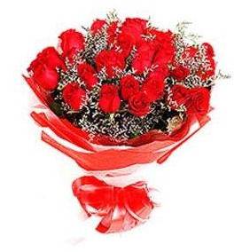  Giresun internetten çiçek satışı  12 adet kırmızı güllerden görsel buket