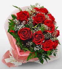 12 adet kırmızı güllerden kaliteli gül  Giresun çiçek gönderme sitemiz güvenlidir 