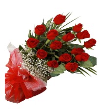 15 kırmızı gül buketi sevgiliye özel  Giresun uluslararası çiçek gönderme 
