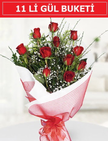 11 adet kırmızı gül buketi Aşk budur  Giresun uluslararası çiçek gönderme 