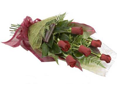 ucuz çiçek siparisi 6 adet kirmizi gül buket  Giresun yurtiçi ve yurtdışı çiçek siparişi 
