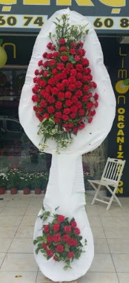 Düğüne nikaha çiçek modeli Ankara  Giresun hediye sevgilime hediye çiçek 