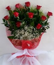 11 adet kırmızı gülden görsel çiçek  Giresun çiçek online çiçek siparişi 